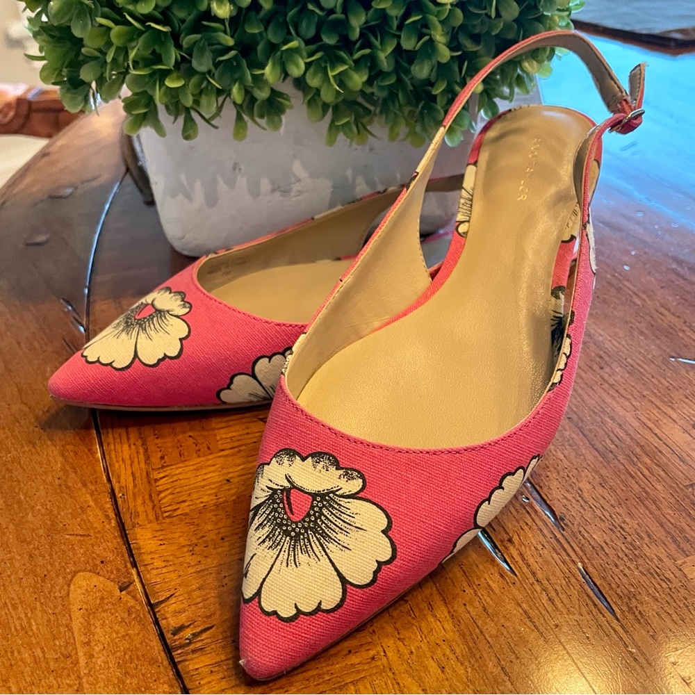 Ann Taylor Marcy Slingback Daisy Print Flats